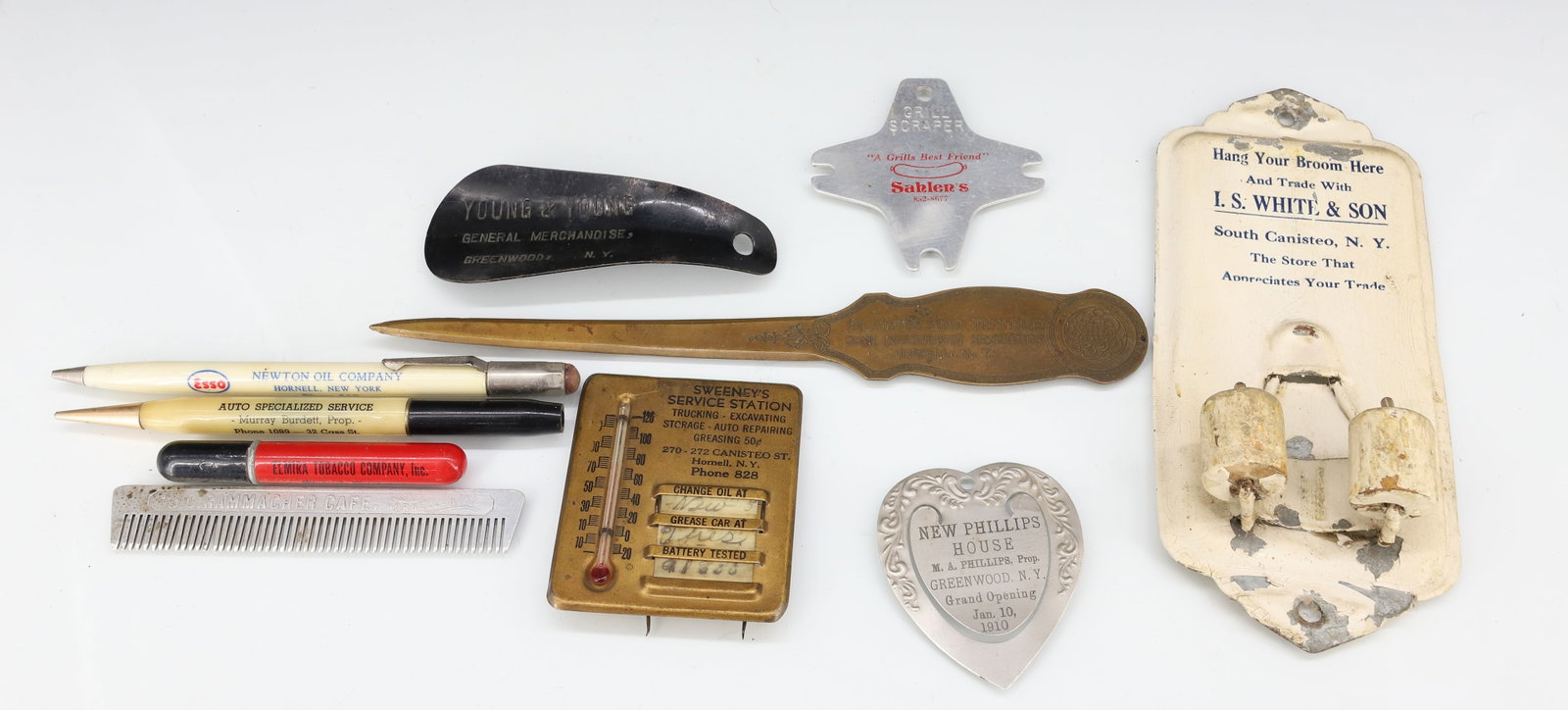 LOT OF ADVERTISING NOVELTIES (1 of 5)