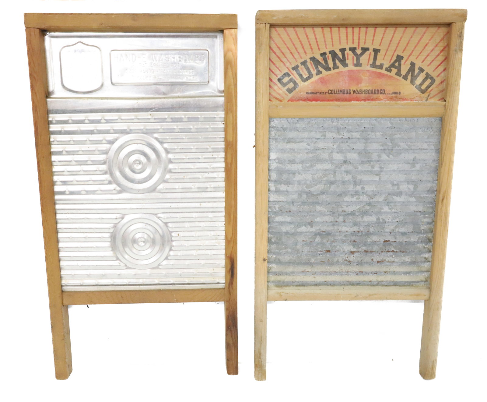 (2) VINTAGE WASHBOARDS (1 of 5)