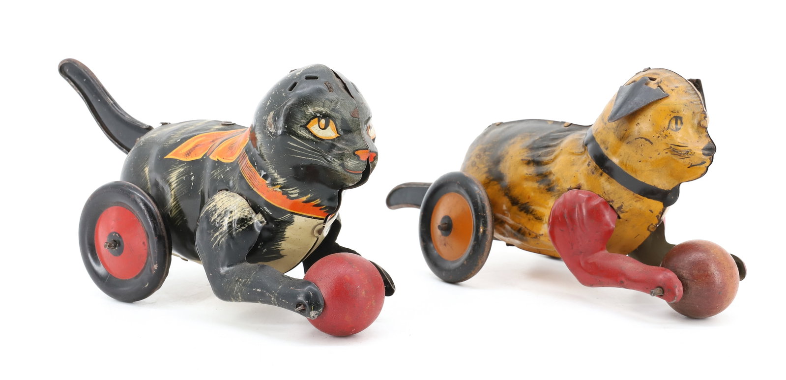 (2) TIN LITHO WIND-UP TOYS: CAT AND DOG, PUSH TAIL DOWN TO PROPEL FORWARD - MARX - 6 1/2" CAT PLEASE READ CAREFULLY - ITEMS MUST BE PAID FOR THROUGH LIVE AUCTIONEERS OR WITH CASH OR CHECK IN PERSON - Terms for Purchasing and Shi