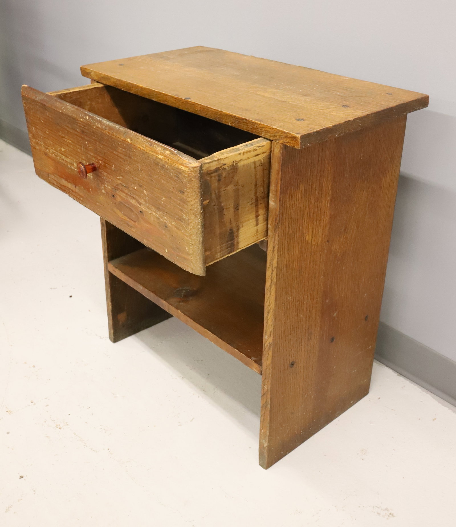 OAK ONE DRAWER STAND - 3