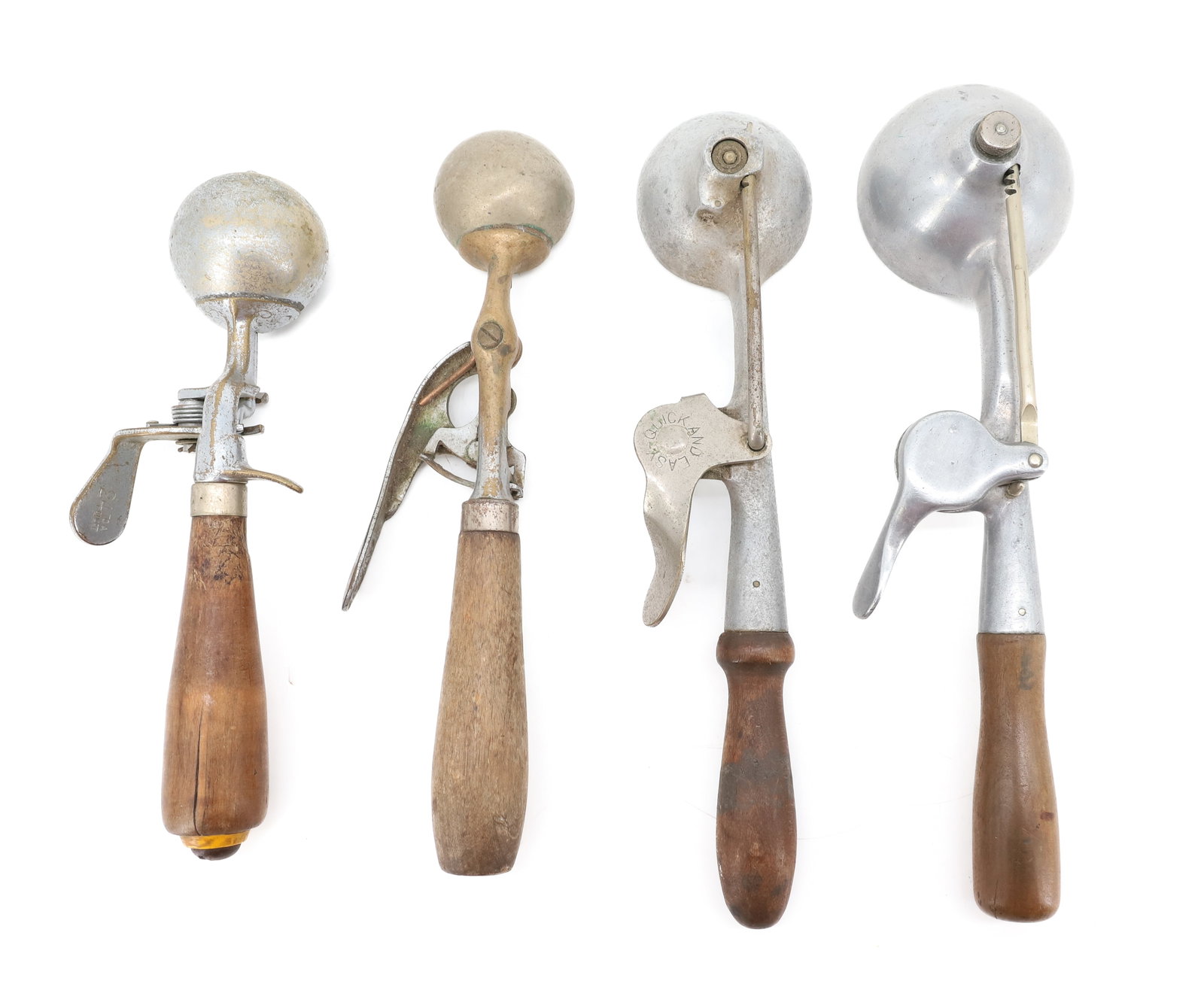 LOT OF (4) ICE CREAM DIPPERS (1 of 5)