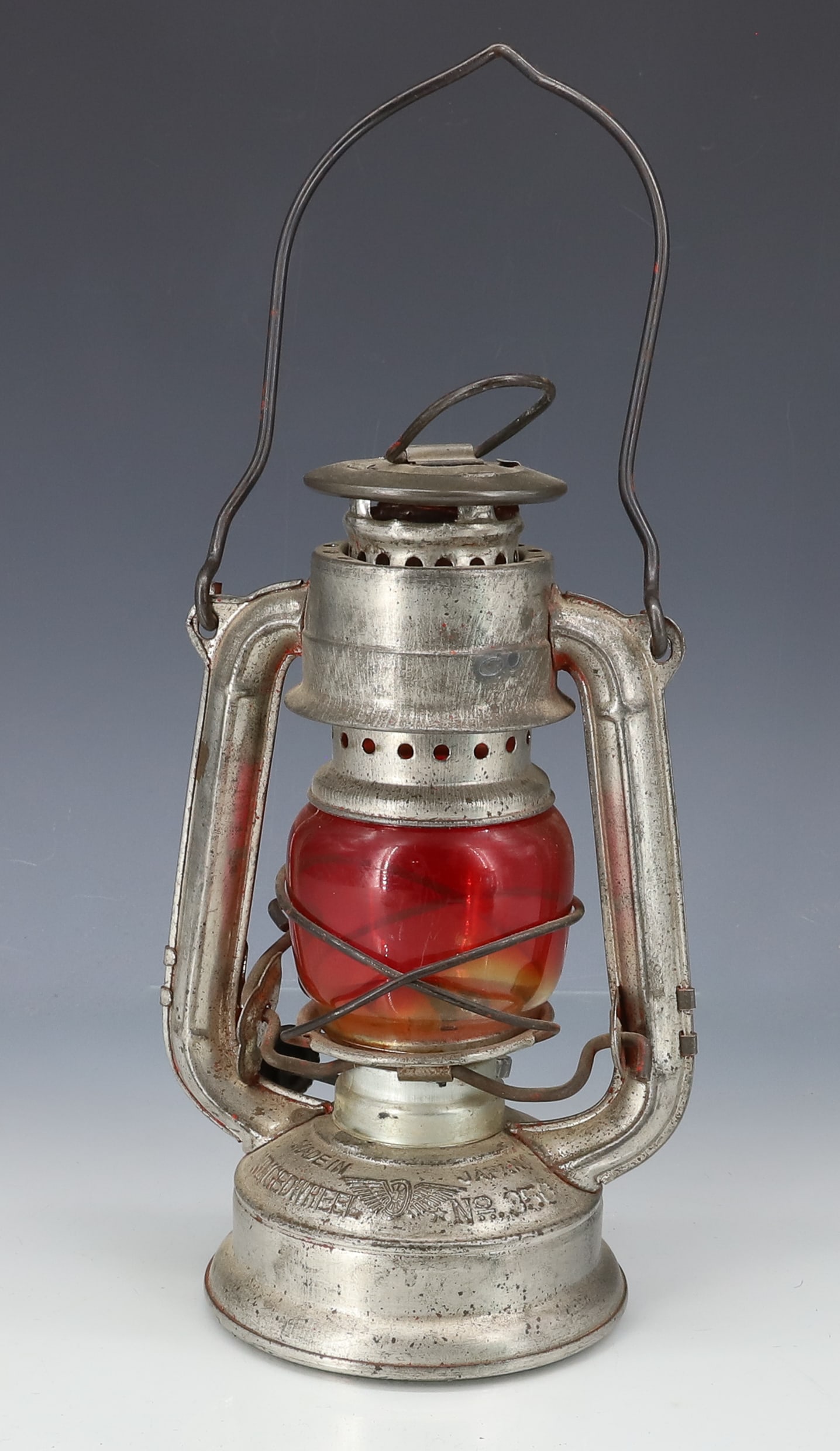 MINIATURE RAILROAD LANTERN (1 of 4)