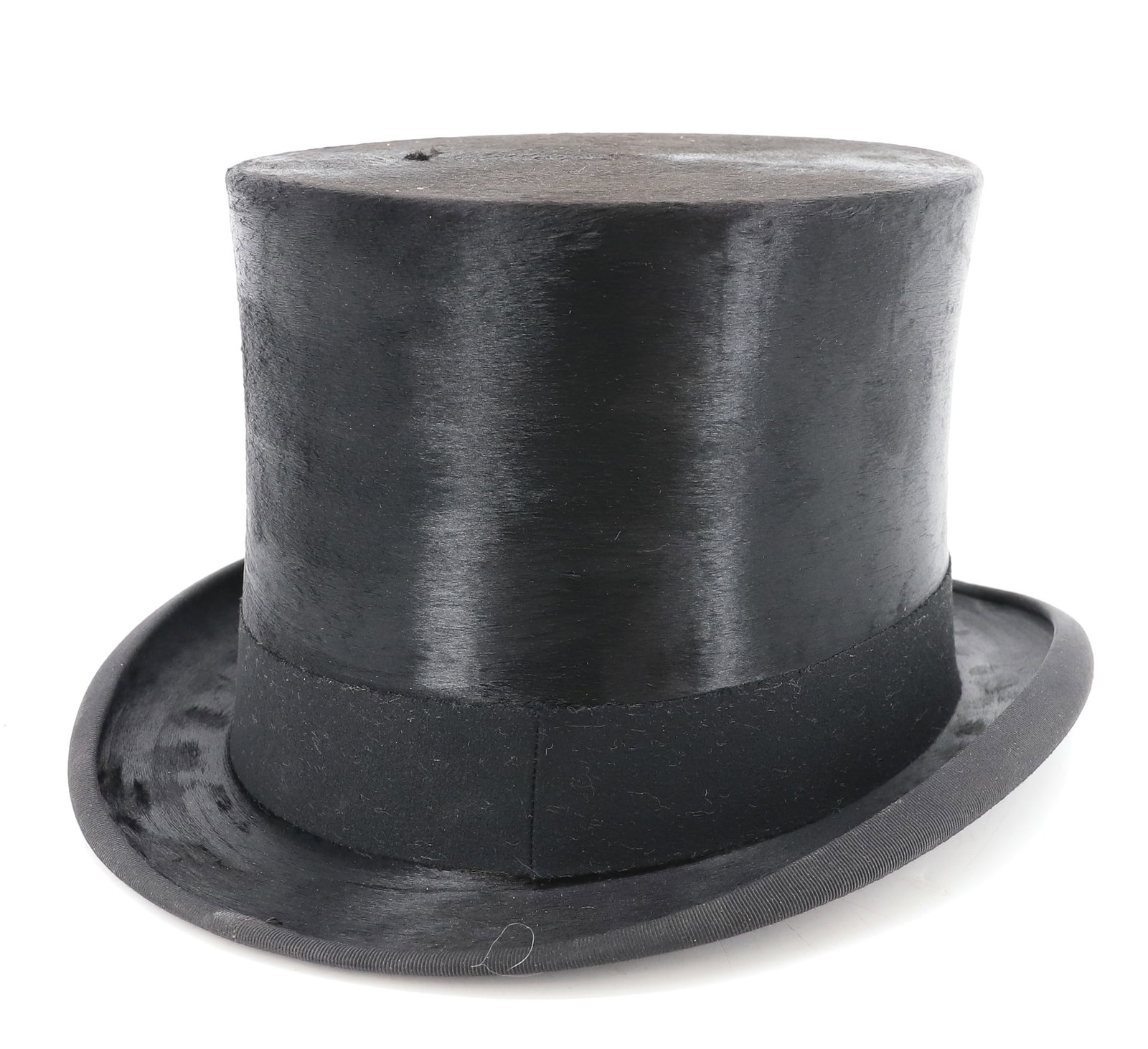 CAVANAGH BEAVER TOP HAT: SIZE 7 3/8 PLEASE READ CAREFULLY - ITEMS MUST BE PAID FOR THROUGH LIVE AUCTIONEERS OR WITH CASH OR CHECK IN PERSON - Terms for Purchasing and Shipping of Auction Items. Please read carefully before bi