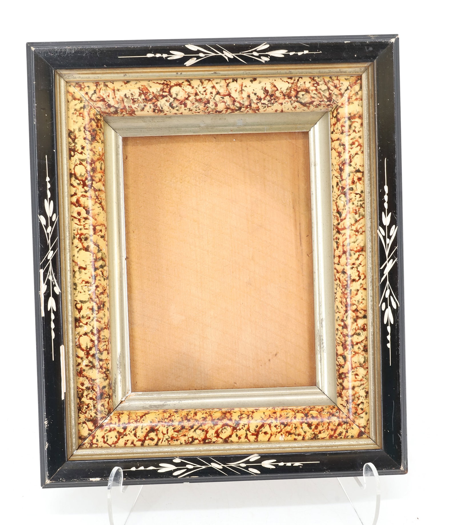 (3) FRAMES TABLE AND WALL - 5
