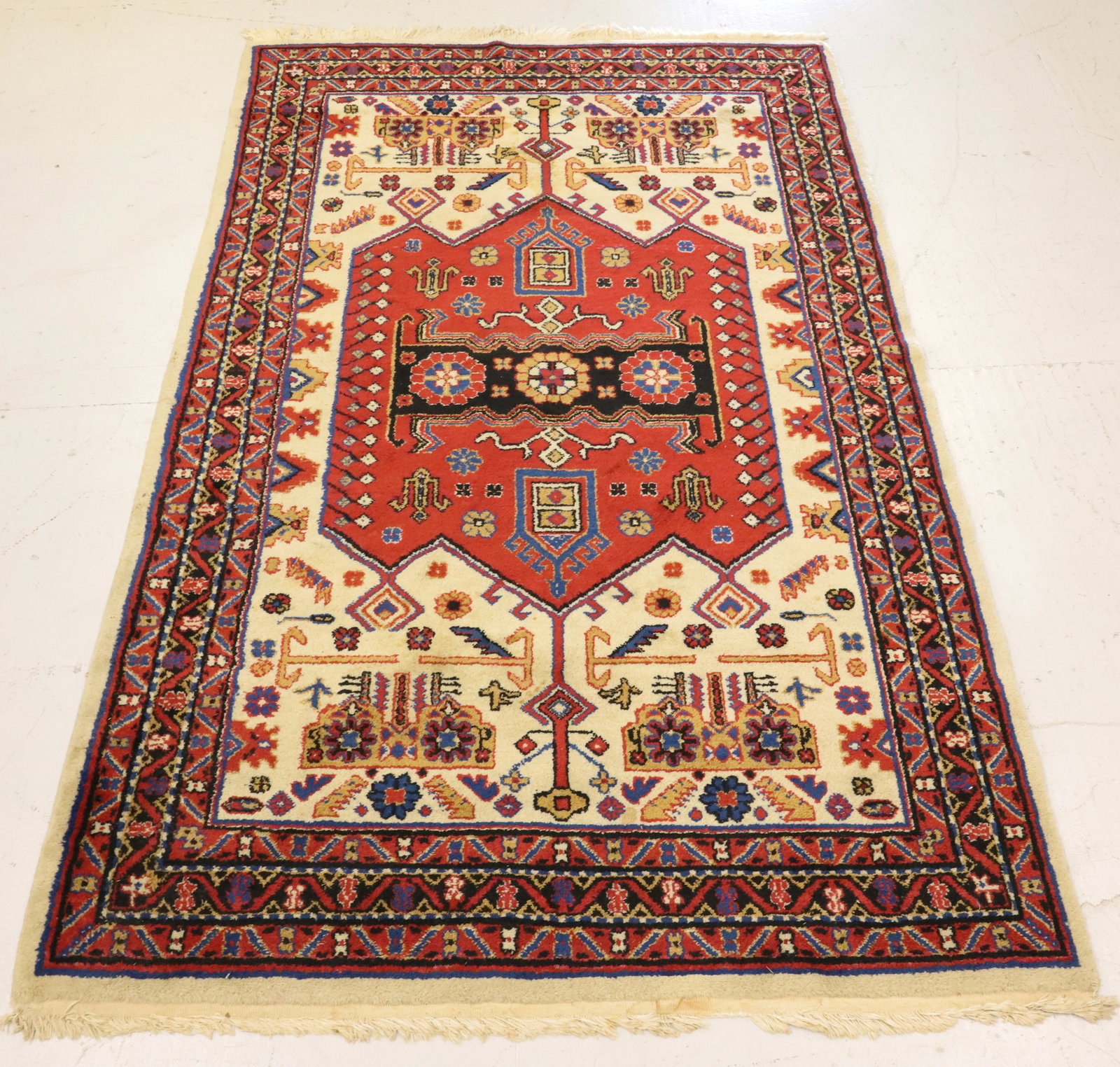 VINTAGE ORIENTAL RUG (1 of 7)