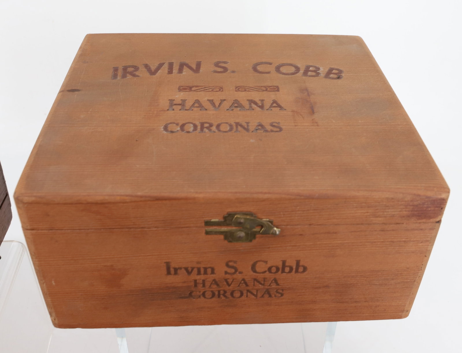 BOXES LOT - 4