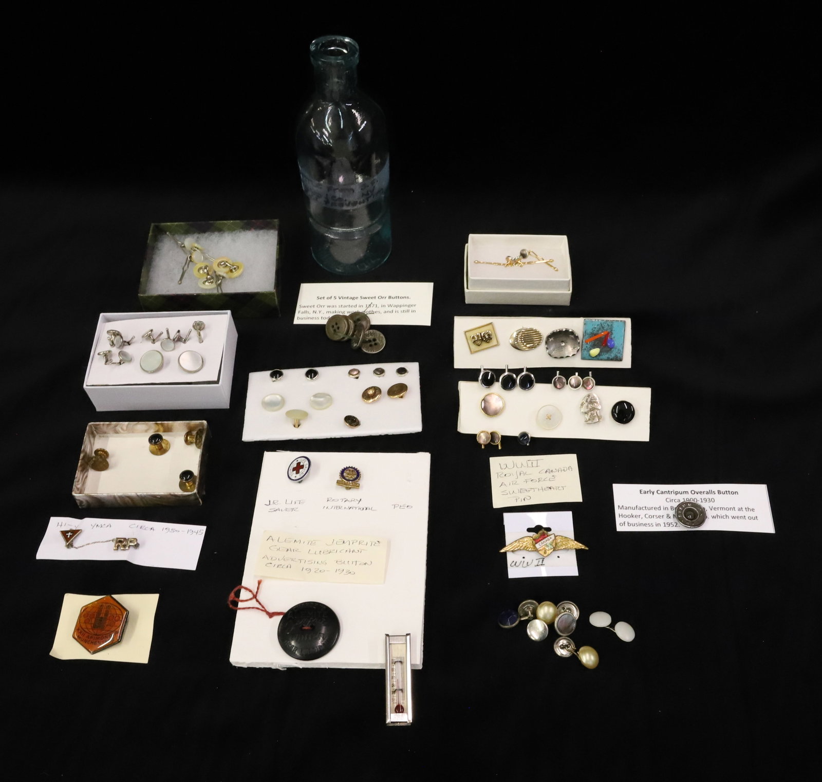CUFFLINK SETS LOT (1 of 6)