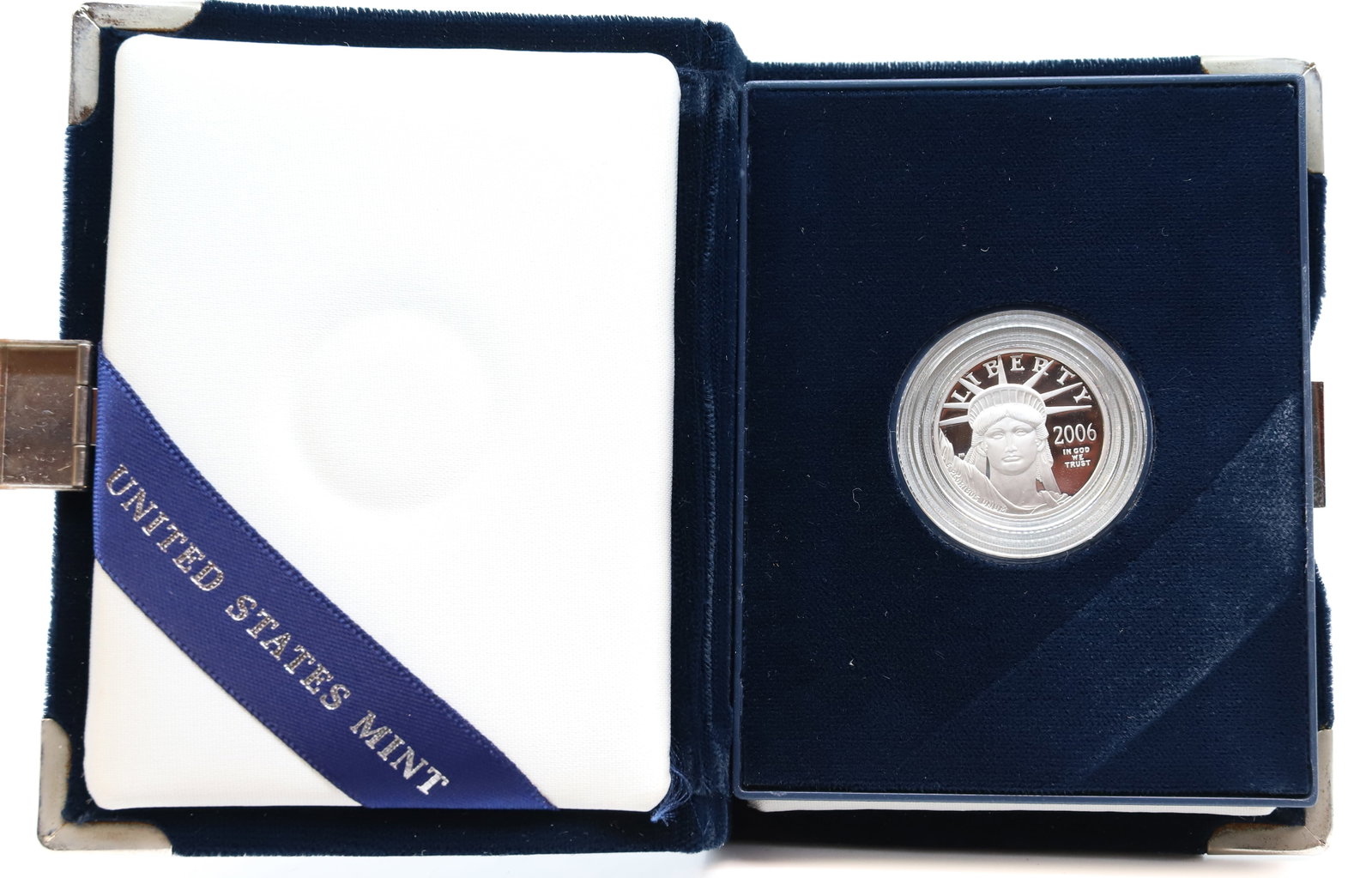 U.S. AMERICAN EAGLE 1/4 OUNCE PROOF PLATINUM COIN: 2006 - NEW IN BOX PLEASE READ CAREFULLY - PREVIEW FOR THIS AUCTION WILL BE THE DAY OF THE SALE FROM 9:00 AM TILL 1:00 PM AT THE START OF THE AUCTION - SINCE THIS IS A COIN SALE PLEASE NOTE. ITEMS