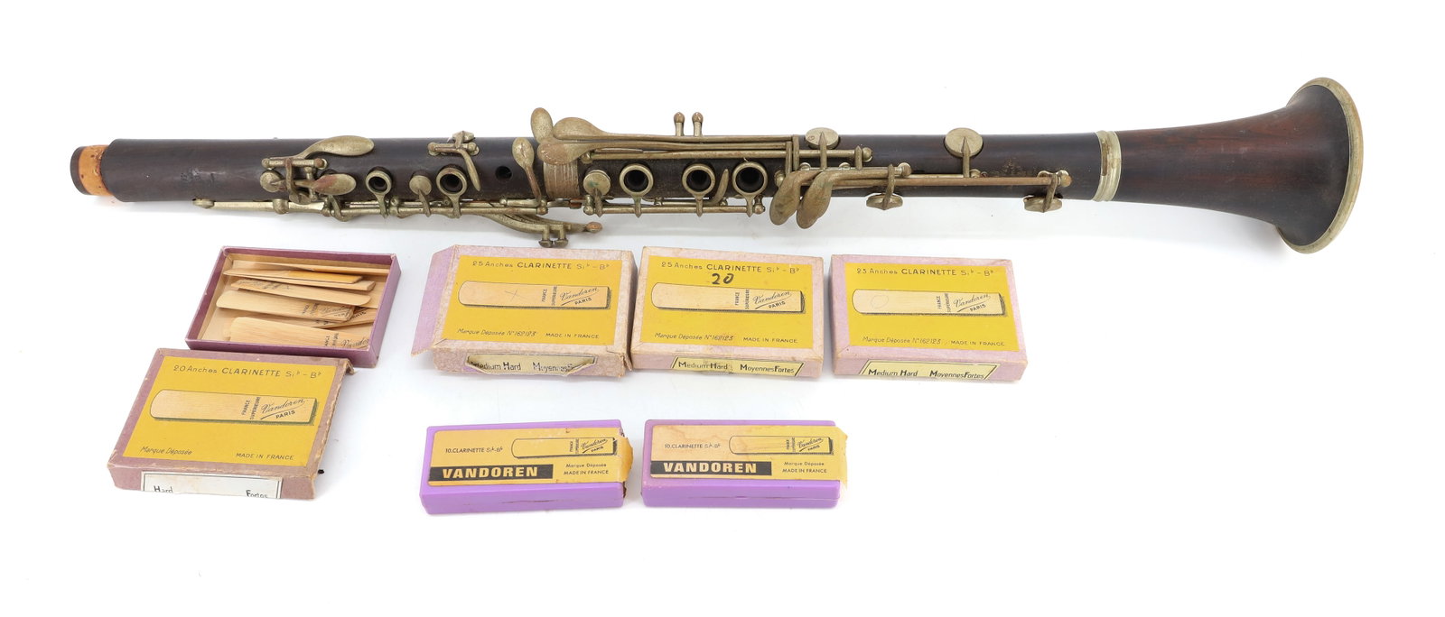 ANTIQUE WOODEN CLARINET (1 of 4)