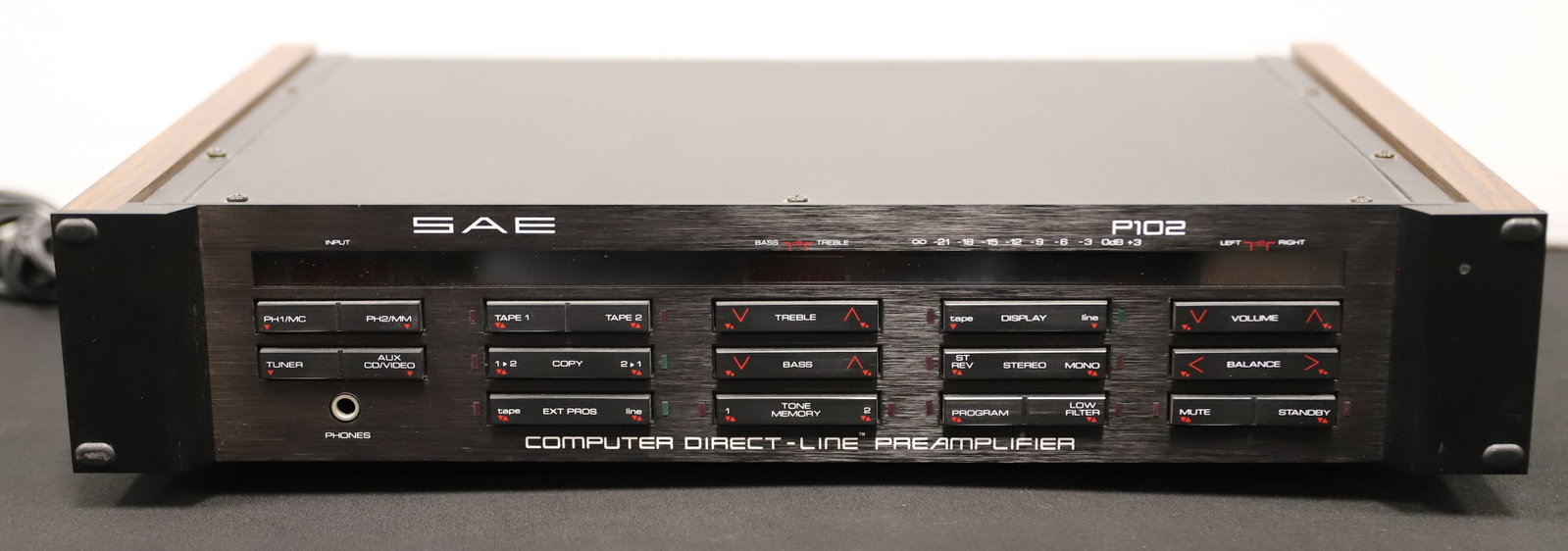VINTAGE SAE COMPUTER DIRECT-LINE PRE AMPLIFIER: P102. SERIAL # 70242285. ORIGINAL BOX. POWERS UP. 19" L. PLEASE READ CAREFULLY - ITEMS MUST BE PAID FOR THROUGH LIVE AUCTIONEERS OR WITH CASH OR CHECK IN PERSON - Terms for Purchasing and Shipping of