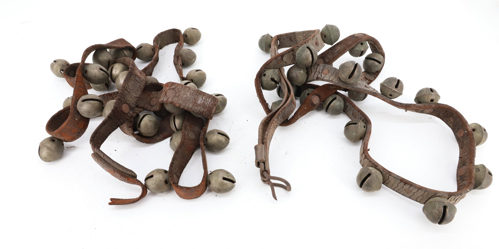 ANTIQUE SLEIGH BELLS (1 of 3)