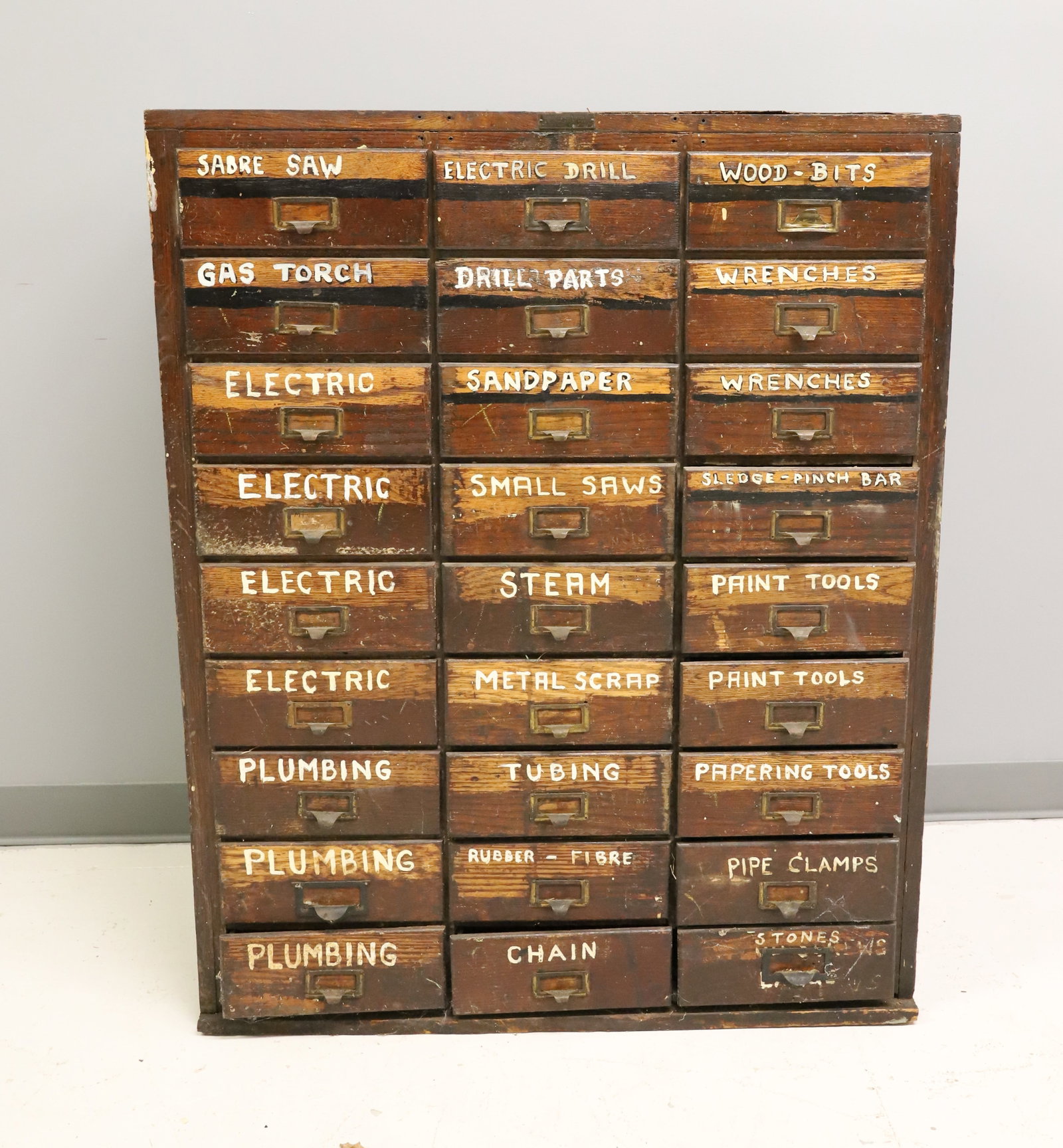 OAK MULTI-DRAWER CABINET (1 of 6)