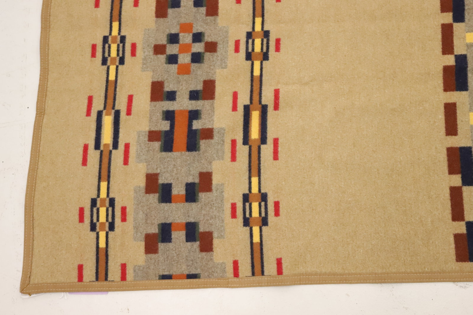 PENDLETON HOME COLLECTION WOOL BLANKET - 3