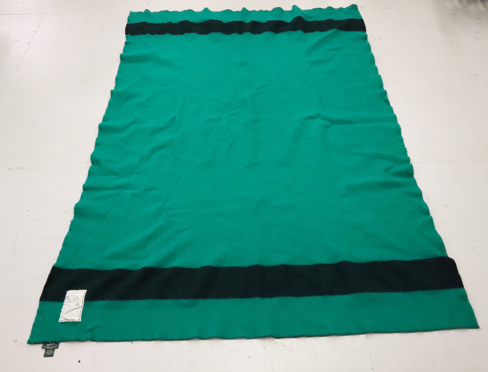 (2) WOOLRICH WOOL BLANKETS - 4
