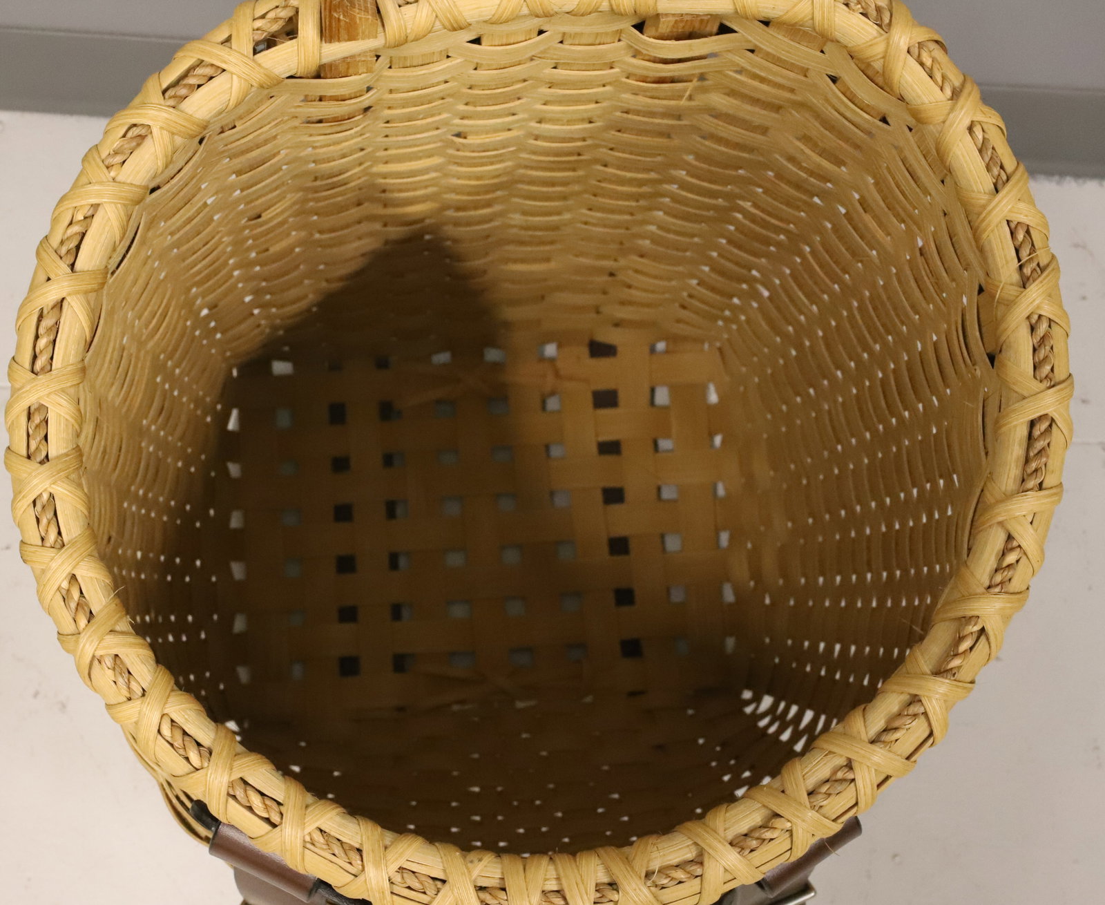 ADIRONDACK PACK BASKET - 2