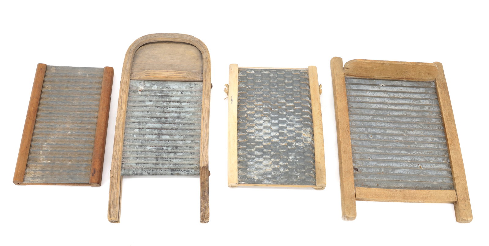 (4) MINIATURE WASHBOARDS (1 of 6)