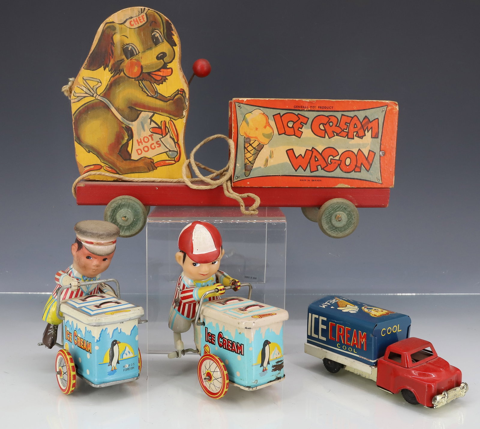 LOT OF ICE CREAM RELATED TOYS (1 of 4)