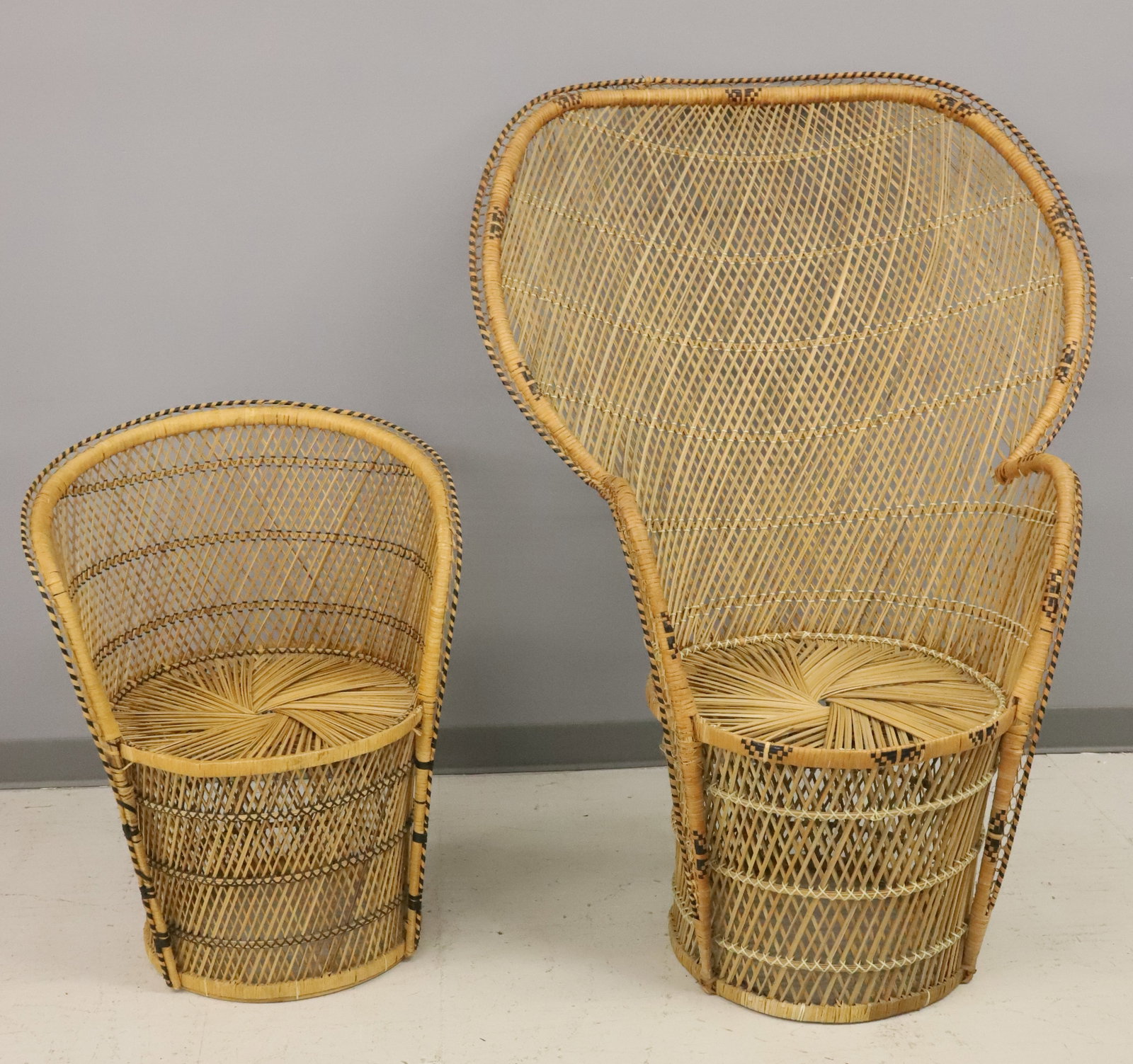 VINTAGE WOVEN PEACOCK AND SIDE CHAIR: WOVEN CONSTRUCTION WITH BLACK HIGHLIGHTED DECORATION. 50" X 38" X 20". SIDE CHAIR HAS CONTEMPORARY CUSHION. 30 1/2" X 23" X 18". PLEASE READ CAREFULLY - ITEMS MUST BE PAID FOR THROUGH LIVE