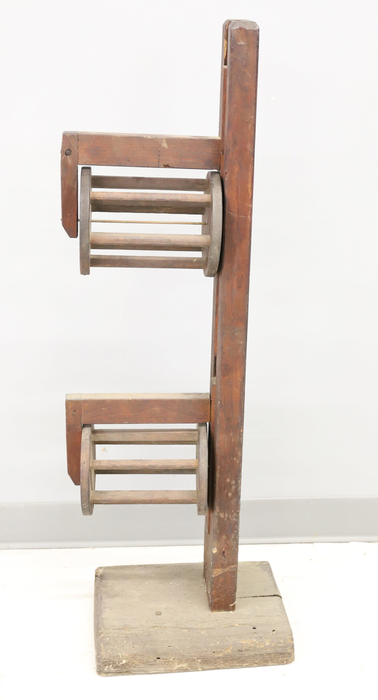 ANTIQUE YARN SWIFT (1 of 3)