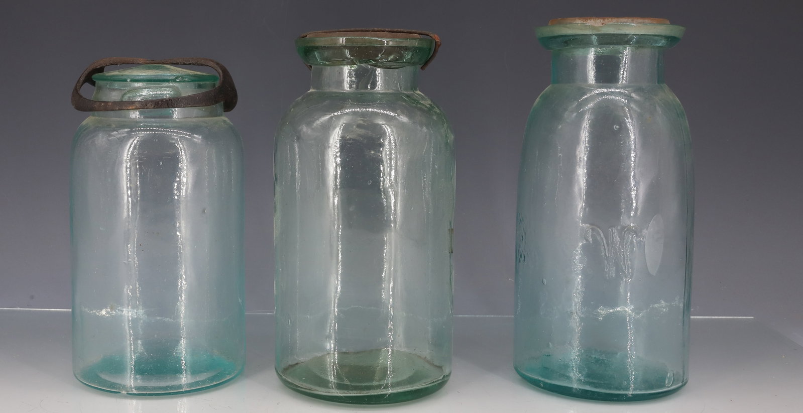 (3) ANTIQUE FRUIT JARS, L&W, GRIFFENS (1 of 9)