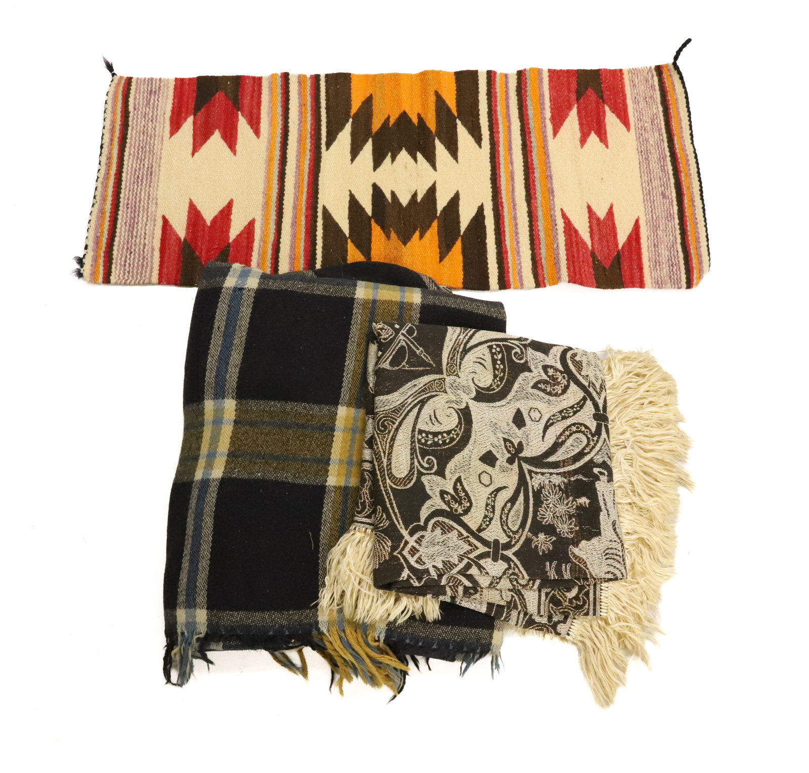 LOT OF VINTAGE TEXTILES (1 of 10)