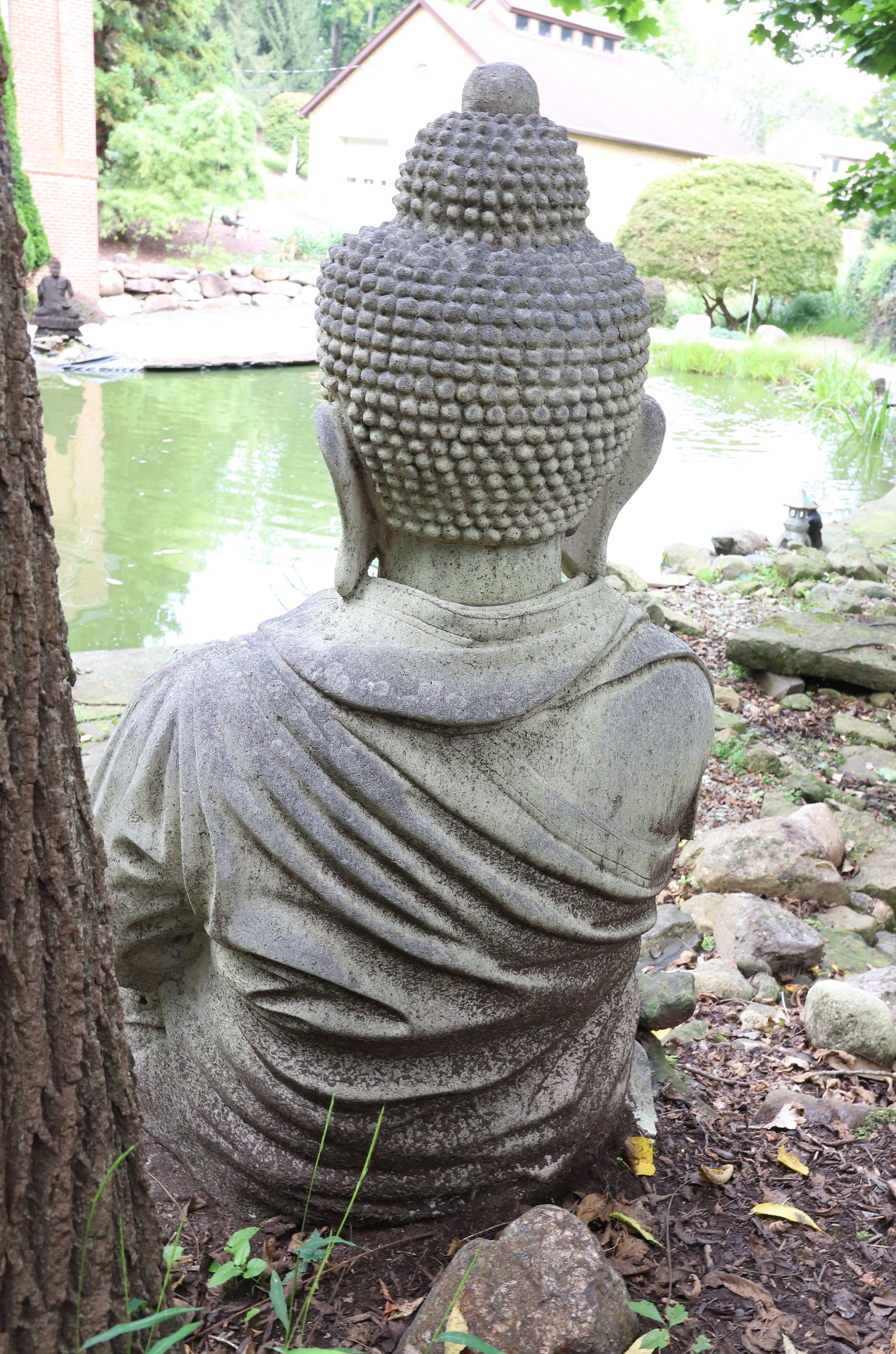 LARGE COMPOSITION STATUE - 3