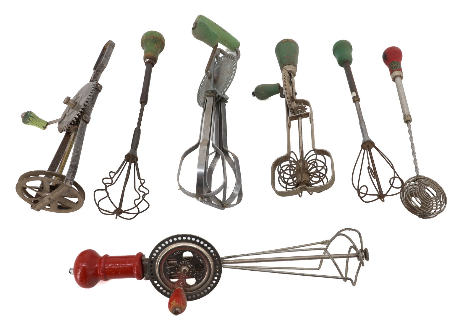 LOT OF VINTAGE EGG BEATERS / WHIPS: RED AND GREEN WOODEN PAINTED HANDLES. INCLUDING: SYDNEY EGG BEATER, C.B.M., EDLUND COMPANY, BURLINGTON, VT. AND MORE. LARGEST 12 3/4" PLEASE READ CAREFULLY - ITEMS MUST BE PAID FOR THROUGH LIVE AUCTIO