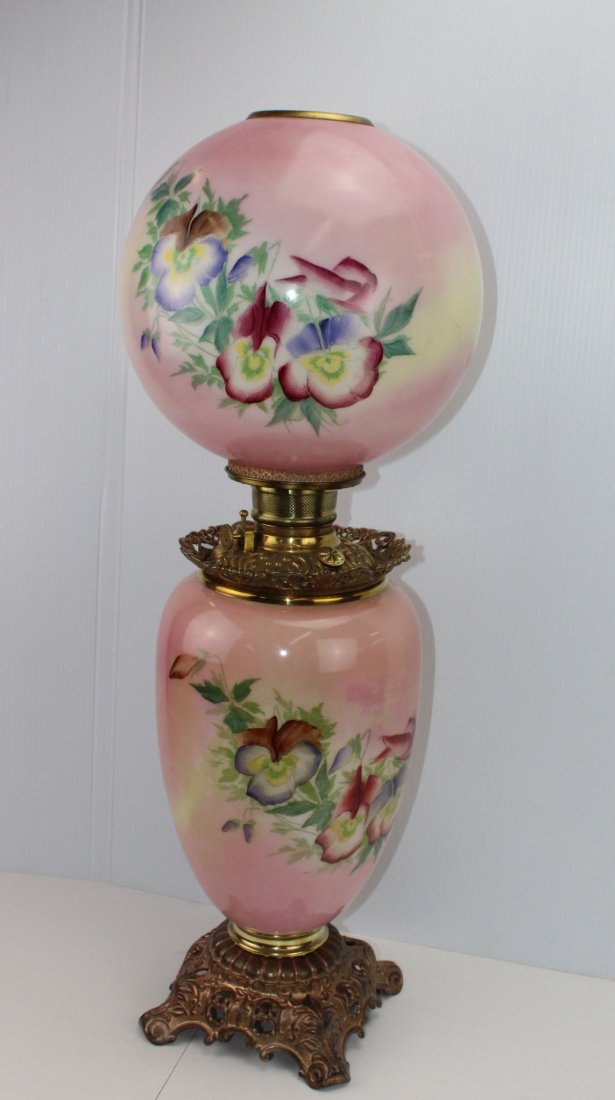 GONE WITH THE WIND OIL LIGHT: HAND PAINTED FLORAL DESIGN ROYAL BURNER - NO CHIMNEY 23"
