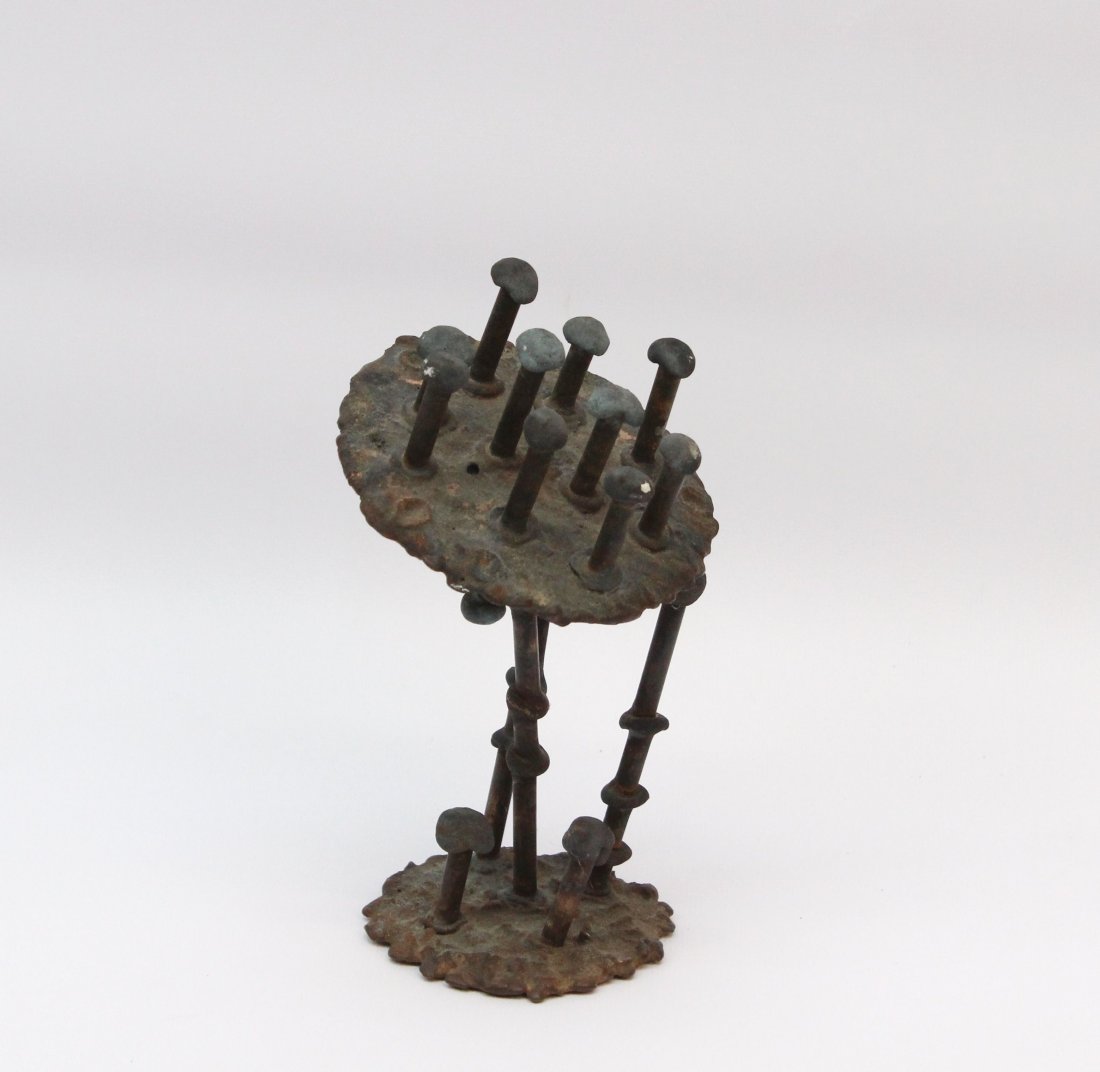 KLAUS IHLENFELD BRONZE SCULPTURE: KLAUS IHLENFELD BRONZE SCULPTURE MADE IN THE EARLY 1960'S - KLAUS MADE THIS FOR MRS. SAVITT - BERKS COUNTY PA - OXIDIZED BRONZE 7 1/2"X4"
