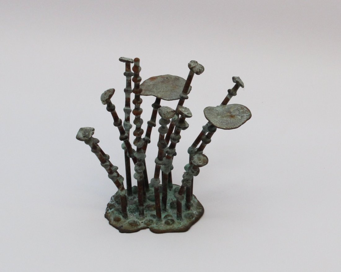 KLAUS IHLENFELD BRONZE SCULPTURE: KLAUS IHLENFELD BRONZE SCULPTURE MADE IN THE EARLY 1960'S - KLAUS MADE THIS FOR MRS. SAVITT - BERKS COUNTY PA - OXIDIZED BRONZE 5 1/2"X5"
