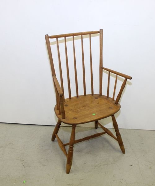 EARLY WINDSOR CHAIR: EARLY WINDSOR CHAIR OAK MORTIS SEAT 38" X 23" X 14"