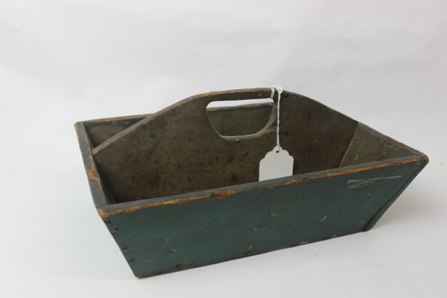 WOODEN CUTLERY BOX: EARLY 20TH CENTURY CUTLERY BOX IN ORIGINAL/GRAY PAINT 14"X10"