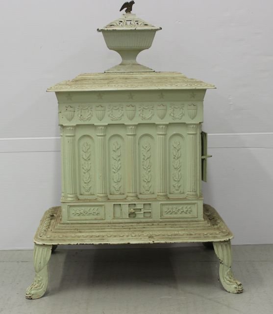 CAST IRON PARLOR STOVE: EAGLE TOP - MARKED UNION AIR TIGHT - PAT. 1851 MANU. WARNICK & LEIBRANDT PHILA. 23"x17 1/2 X 34"