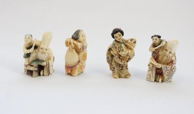 CARVED CHINESE NETSUKES: LOT OF 4 - COLORED - MEN AND WOMEN FIGURES 1 1/2" TO 2"