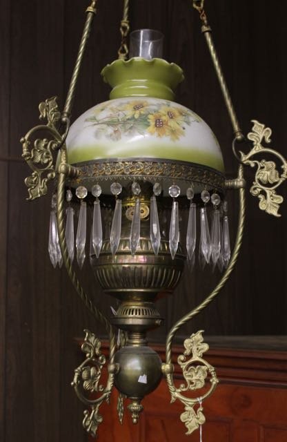 HANGING KEROSENE LIGHT (1 of 4)