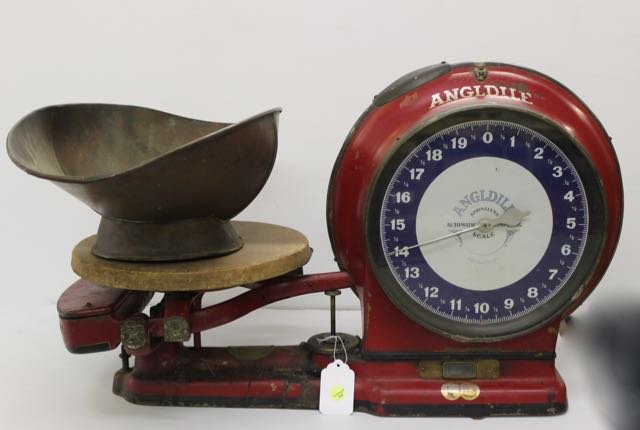 STORE COUNTER SCALE (1 of 1)