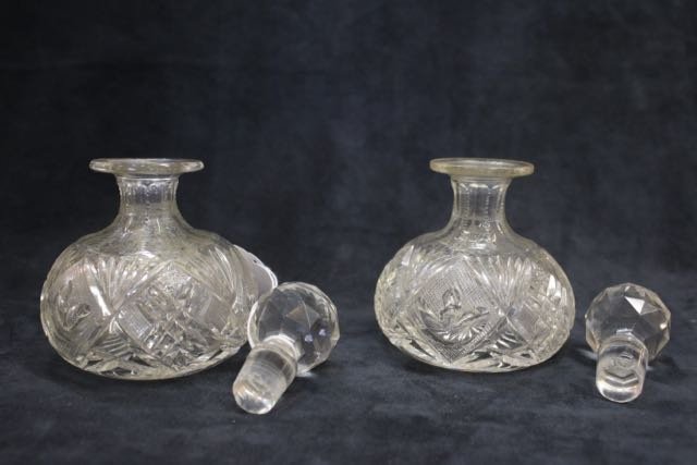 PR. CUT GLASS PERFUME JARS (1 of 1)