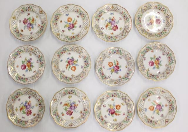 12 - RETICULATED PLATES (1 of 3)