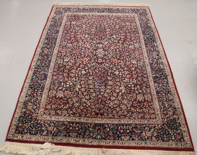 HANDMADE ORIENTAL SILK RUG (1 of 3)