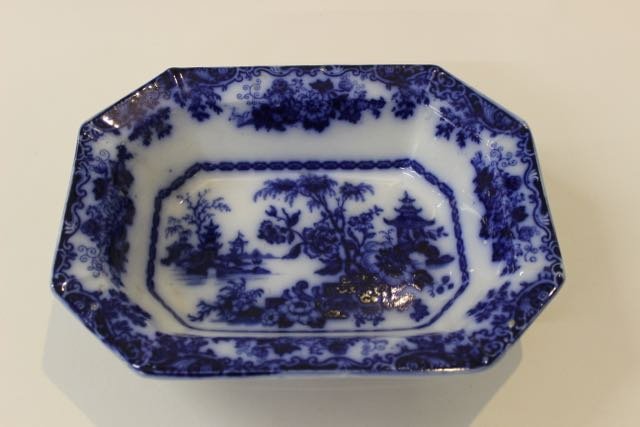 FLOW BLUE BOWL (1 of 4)