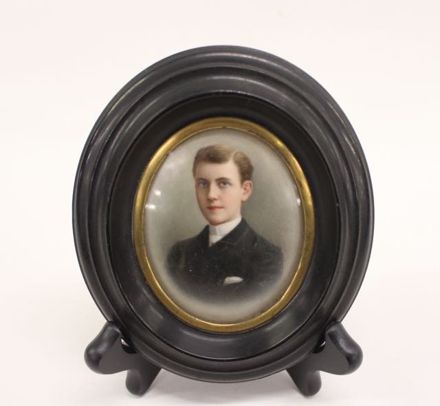 EARLY PORTRAIT ON PORCELAIN (1 of 2)