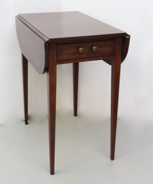 MAHOGANY DROP LEAF STAND (1 of 4)