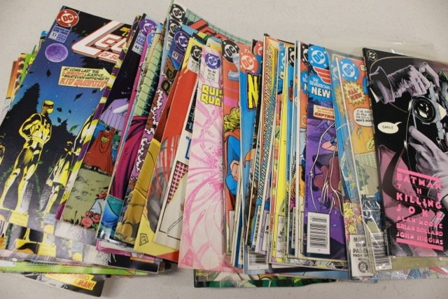 MARVEL & DC COMICS (1 of 7)