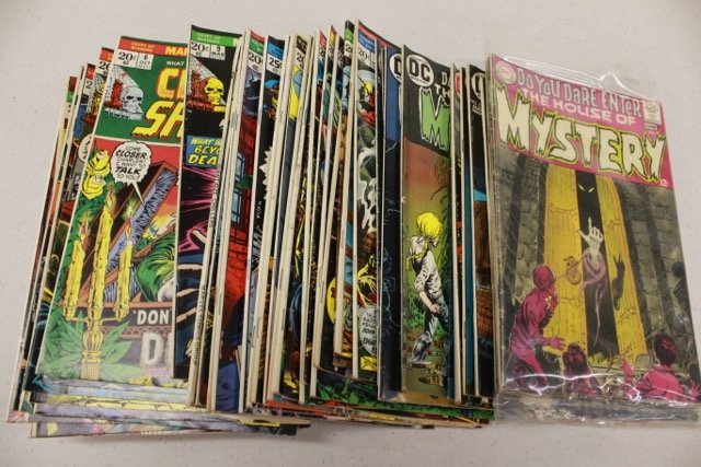 MARVEL & DC COMICS (1 of 6)