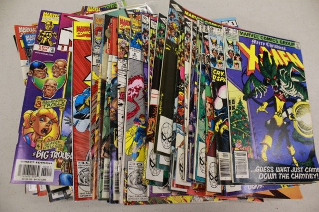 MARVEL COMICS (1 of 7)