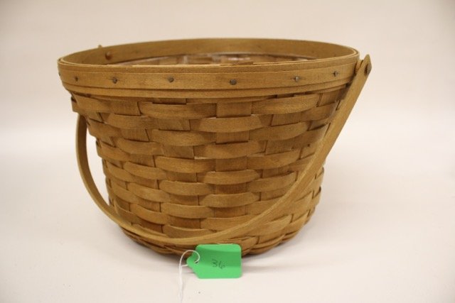 Longaberger Basket (1 of 1)