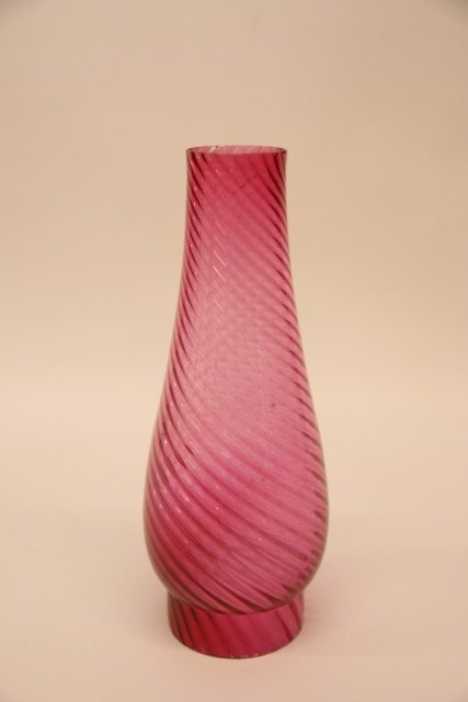 CRANBERRY GLASS SWIRL CHIMNEY (1 of 3)