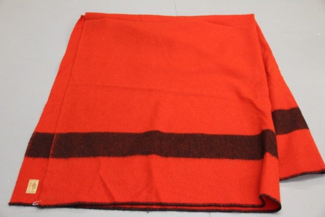 WOOL BLANKET (1 of 3)
