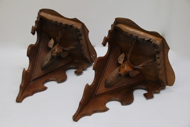 PR. CARVED VICTORIAN CORNER SHELVES (1 of 3)