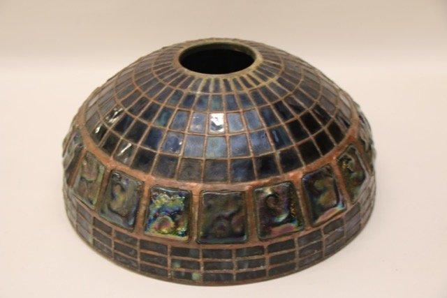 ART GLASS LAMP SHADE (1 of 4)